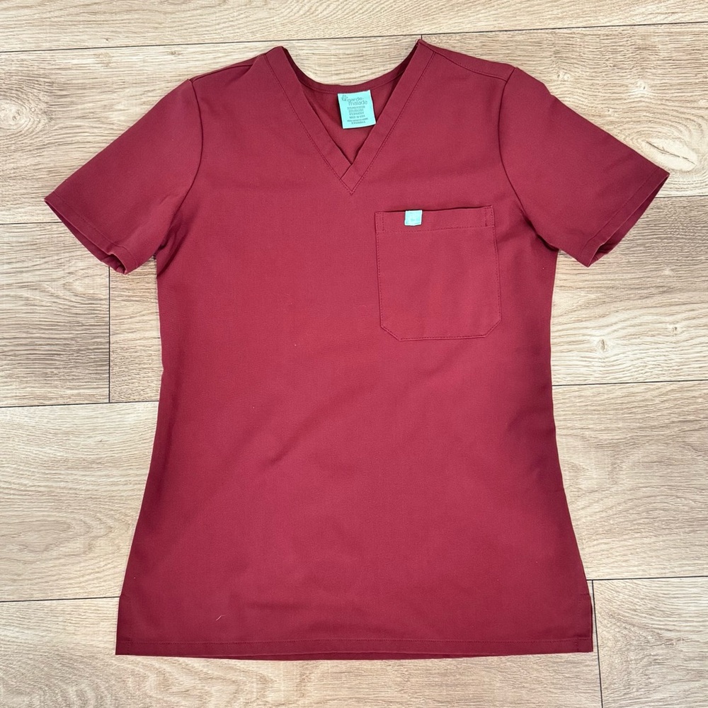 Garde Malade Scrub Top